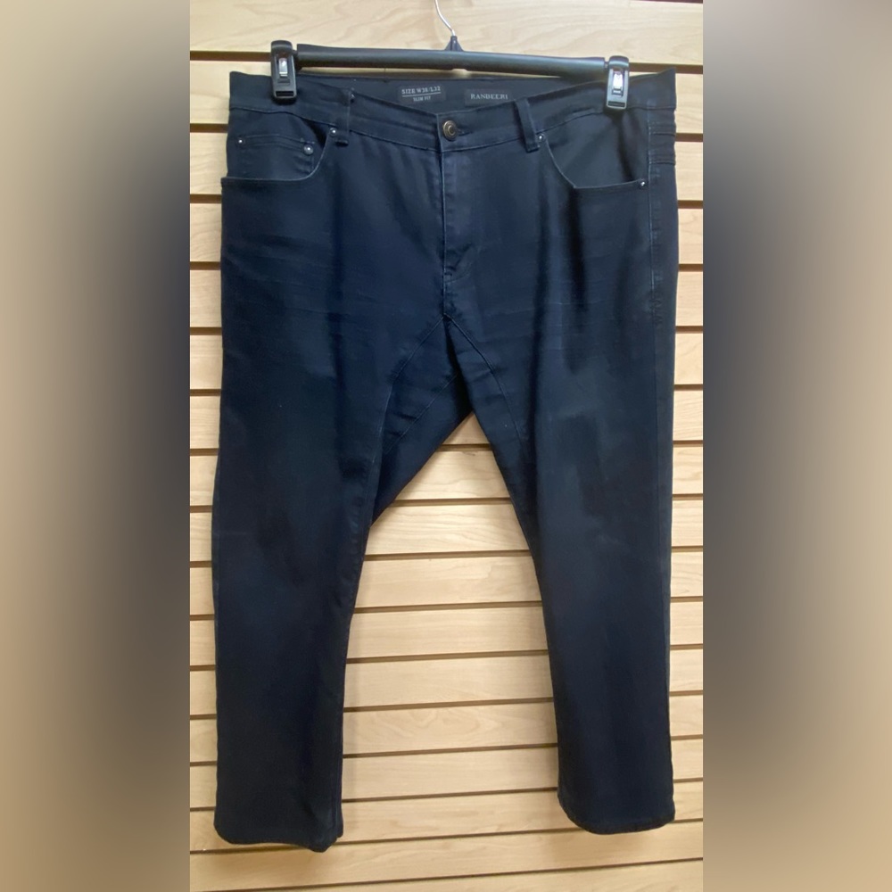 RANBEERI MEN FASHIONABLE JEANS SIZE 38 INSEAM 28 MSRP $89.00